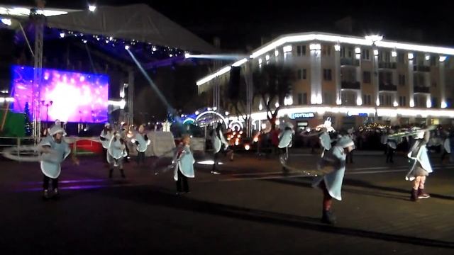 Новогодний Open Air В Бресте! Огненное Шоу! смотреть онлайн