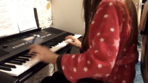 "Вистл стоп буги" на синтезаторе