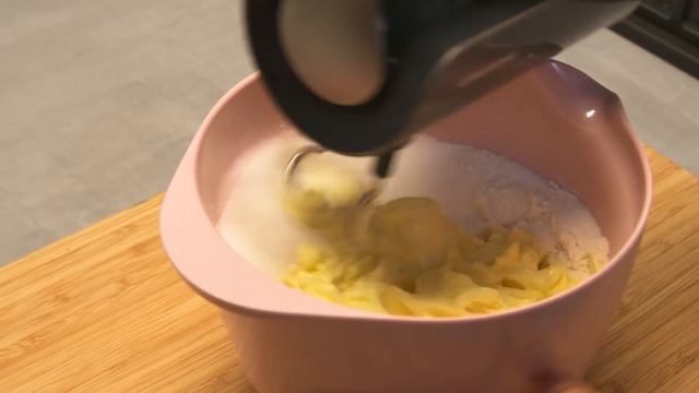 Einfacher Streuselkuchen nach Omas Rezept смотреть онлайн