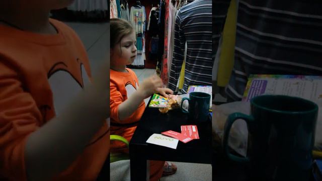 Элиза Лепс - а кому-то ползать )) смотреть онлайн