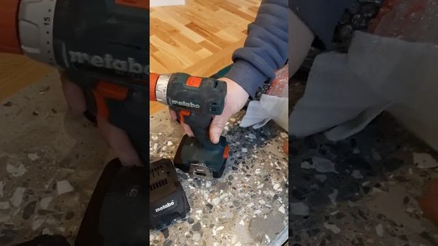 Шуруповёрт метабо и аккумулятор макита смотреть онлайн