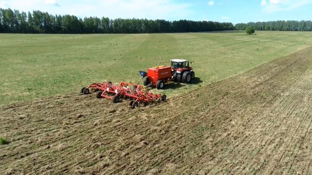 Сеем целину без вспашки. No-Till, основное преимущество. Wersatile 320 + Agrator Ancer 9800.