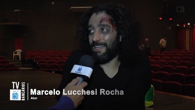 Público lota teatro para prestigiar o Sarau ‘Poesias do Cárcere’ смотреть онлайн