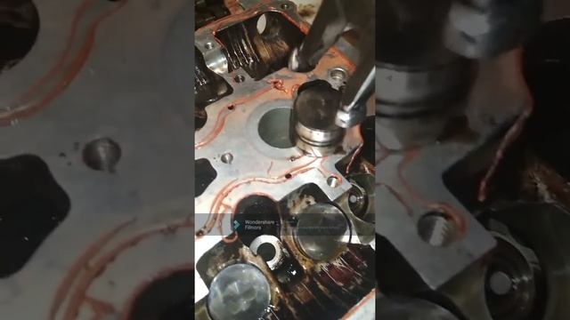 Гидрокомпенсаторы. Нужно ли их прокачивать??? Почему не закрываются клапана?? смотреть онлайн