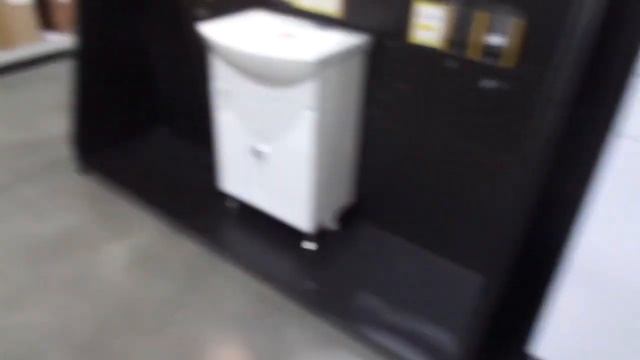 МЕБЕЛЬ ДЛЯ ВАННОЙ Прикручивайте ножки правильно! смотреть онлайн