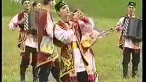 Курай - татарский национальный духовой музыкальный инструмент.