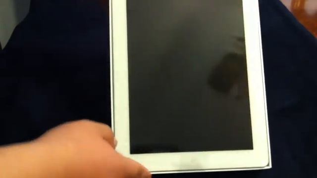 iPad 2 Unboxing (white, 16GB, wifi) смотреть онлайн