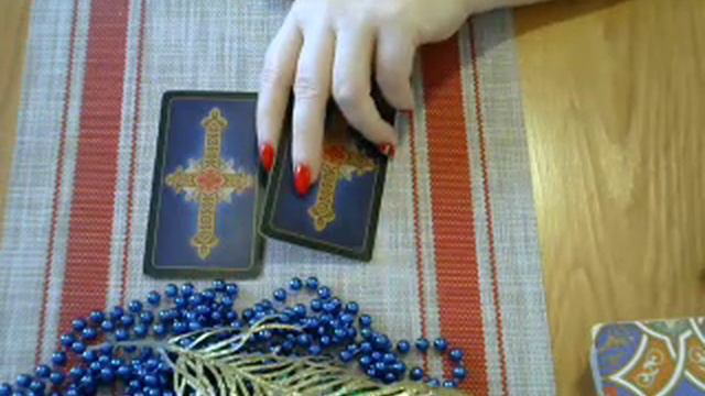 КАК ВАС ВИДИТ ОКРУЖАЮЩИЕ ЛЮДИ СПЛЕТНИЧАЮТ ЛИ О ВАС смотреть онлайн