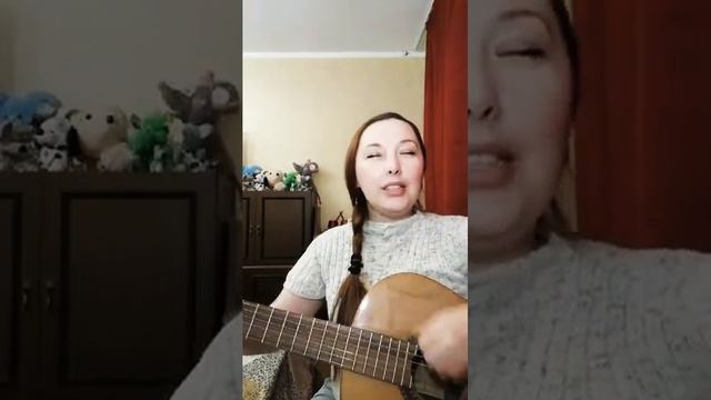 Наталья Матвеева - На безымянной высоте (муз. В. Баснер, сл. М. Матусовский) смотреть онлайн