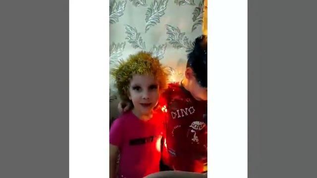 Новогодние поздравления от детей? смотреть онлайн