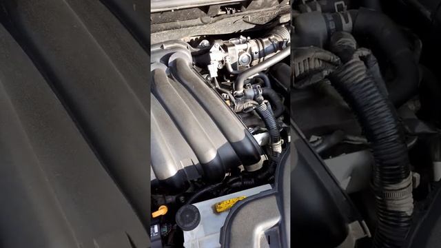 звук работы двигателя Nissan HR -15 DE на холодную. смотреть онлайн