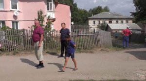 Мусоровоз очень удобно.