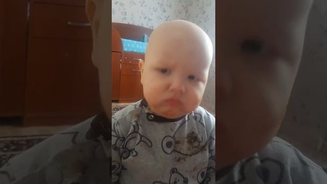 Объелся шеколодками и был наказан смотреть онлайн