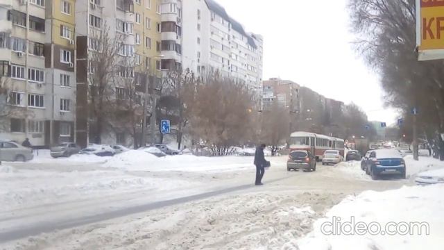 Самара / Трамваи на улице Ставропольская смотреть онлайн