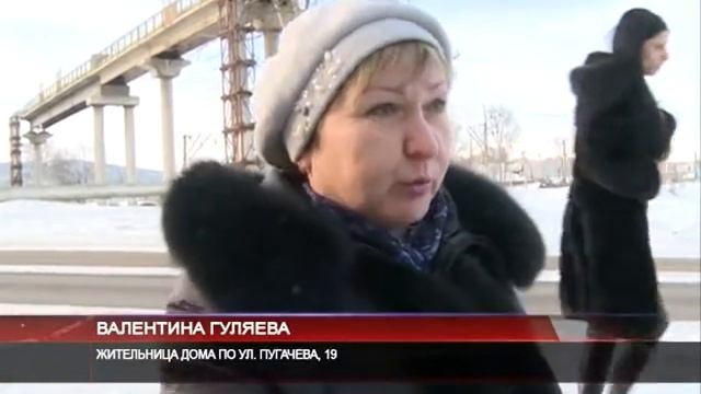 Трещит по швам смотреть онлайн