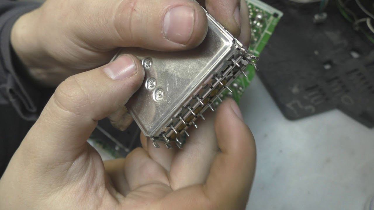 ремонт телевизора tomson 21mg56b шасси tx 91 отключается +не ловит часть каналов смотреть онлайн