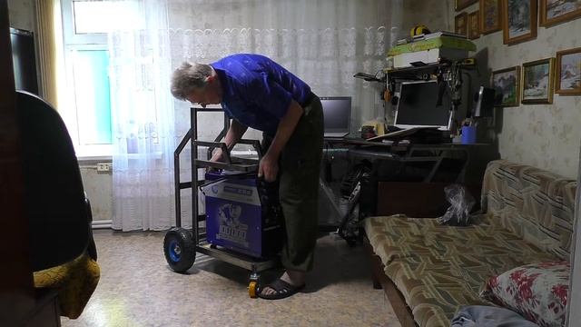 Пополнение в моём арсенале нужных вещей Строю тележку для сварочного полуавтомата Часть 3 смотреть онлайн