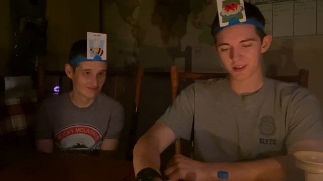 Lights out game night смотреть онлайн