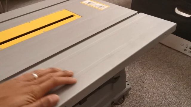 Titan TTB763TAS Table Saw unboxing by The Tech Workshop 1 смотреть онлайн