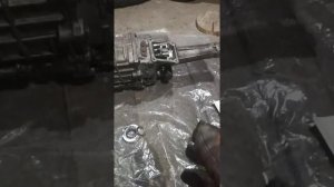 Роликовые подшипники в КПП Газель.