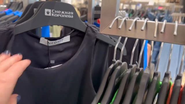 Шопинг влог в Outlet Белая дача I Tommy Hilfiger, Снежная королева, FURLA, PINKO и другие смотреть онлайн