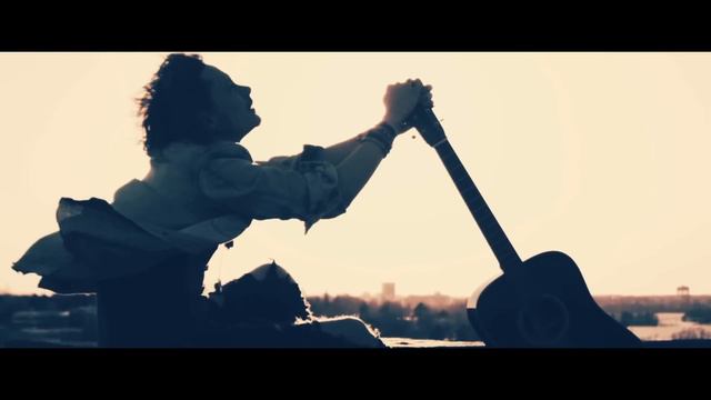 Jonne Aaron - Taivas itkee hiljaa (Virallinen musiikkivideo) смотреть онлайн