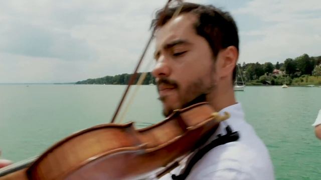 Trio Nautico "Blueberry Hill" composed by Vincent Rose смотреть онлайн