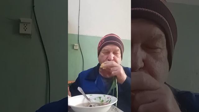 На обзор сайра Приморская с ключом из магазина светофор ем на работе смотреть онлайн