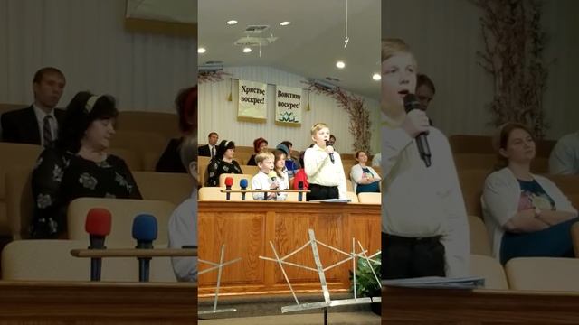 Я целую твои руки ( песня маме ) смотреть онлайн