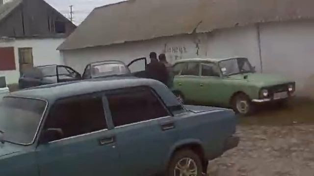 Макс качает сходку смотреть онлайн