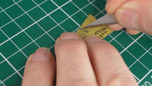 DISASTER!: Building Tamiya Lotus 107 Ford F1 Formula 1 model car of Mika Häkkinen 1/20 scale - #1 смотреть онлайн