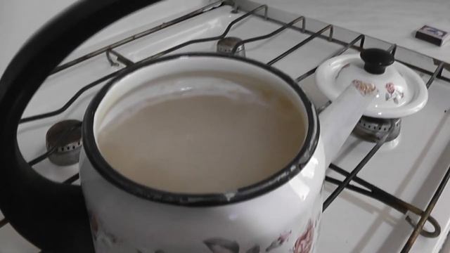 Очистка чайника от накипи уксусом. Простейший способ. смотреть онлайн