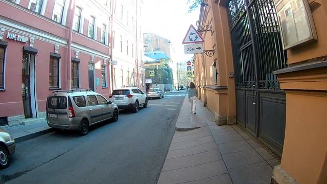 Санкт-Петербург. Улица Кирочная. Переулок Радищева. Спасо-Преображенский собор смотреть онлайн