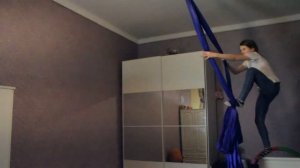 В домашних условиях Воздушные полотна дети #воздушнаягимнастика