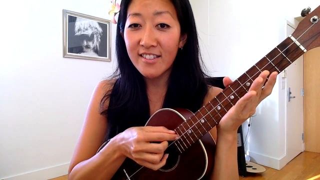 How To Strum the Ukulele // Beginner Uke Tutorial смотреть онлайн