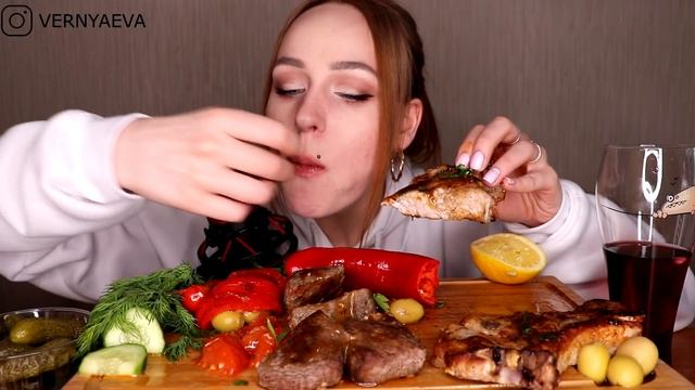 Eating | Свинина, говядина собственного приготовления, овощи, соусы | beef, pork не MUKBANG смотреть онлайн