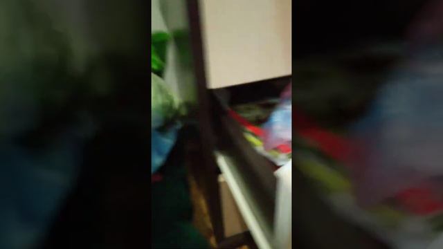 украшаю стенку над кроватью и возле неë смотреть онлайн