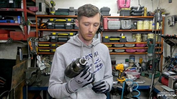 Какой гайковёрт лучше.