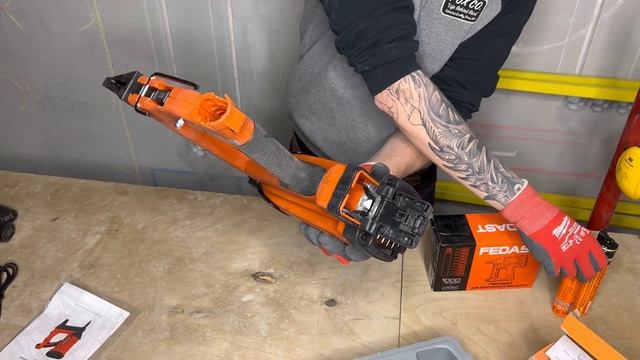 Обзор на монтажный пистолет HYBEST GSR40A от Степана Кондрашова (Inst: elektromontazh_68 ) смотреть онлайн