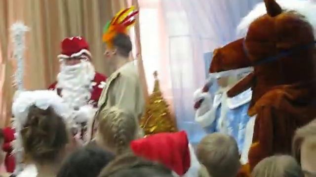 Новогодний праздник у детей ДМШ п.Горки-25 смотреть онлайн