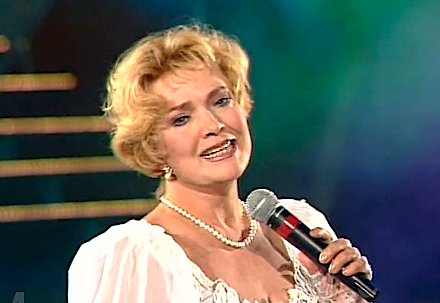 По-настоящему, Екатерину Шаврину понимают только женщины - АХ, ЗАЧЕМ ЭТА НОЧЬ 👍 или 👎 смотреть онлайн