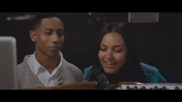 Brandon T. Jackson ft. Jessica Lucas (Big Momma's: Like father, Like son)
