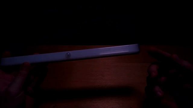 Автономный LED светильник с датчиком движения смотреть онлайн