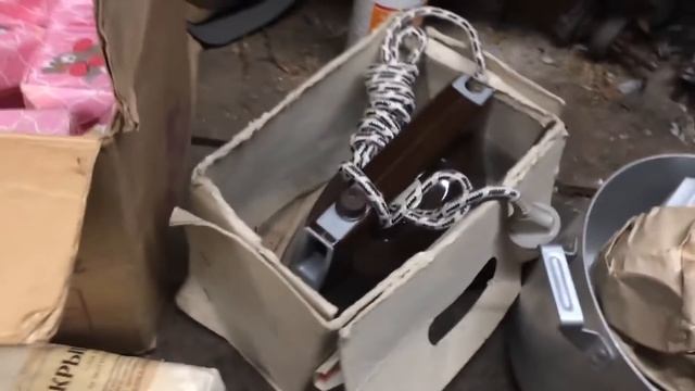 НАХОДКИ В КВАРТИРЕ ЗАЖИТОЧНЫХ ПЕНСИОНЕРОВ 1 ЧАСТЬ смотреть онлайн