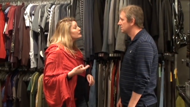 Shopping for Clothes׃ Colours & Sizes смотреть онлайн