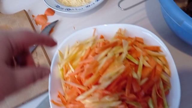 Подарок для мужа на 23 февраля/Готовим плов/ смотреть онлайн