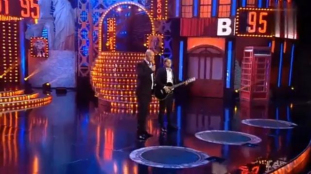 Привёз жену на маникюр смотреть онлайн