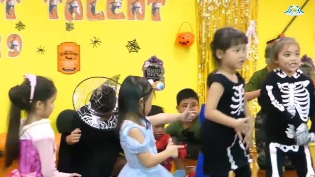 K2 - Halloween Stomp смотреть онлайн