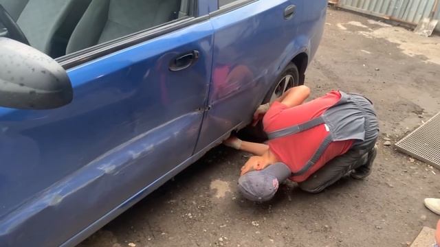 Взяли живую Chevrolet Aveo по цене Айфона! смотреть онлайн