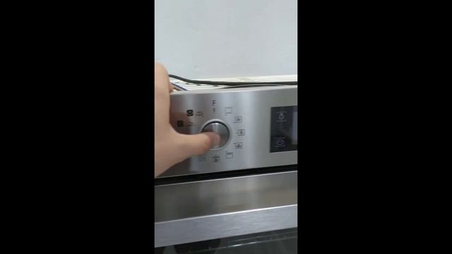 Встраиваемый духовой шкаф HOTPOINT FA5S 841 J IX HA смотреть онлайн